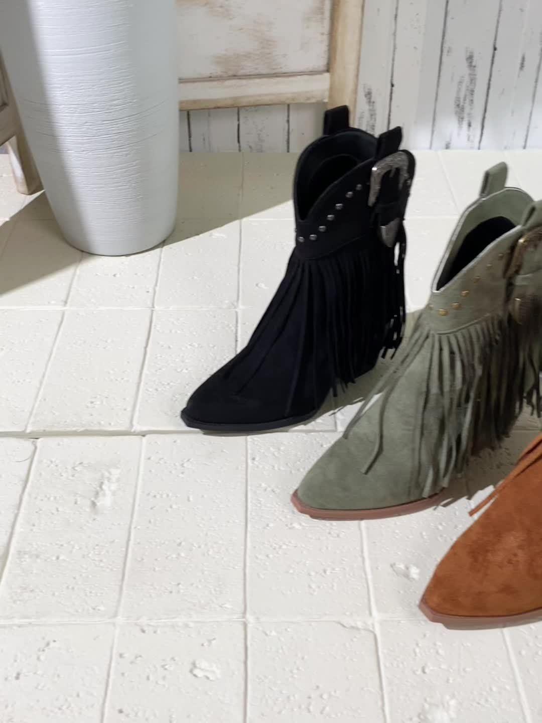 Slip-on cowboylaarzen met puntige neus en blokhak, ideaal voor dagelijks gebruik met ritssieraden en franjes – NOVAFOXO - Glamorix