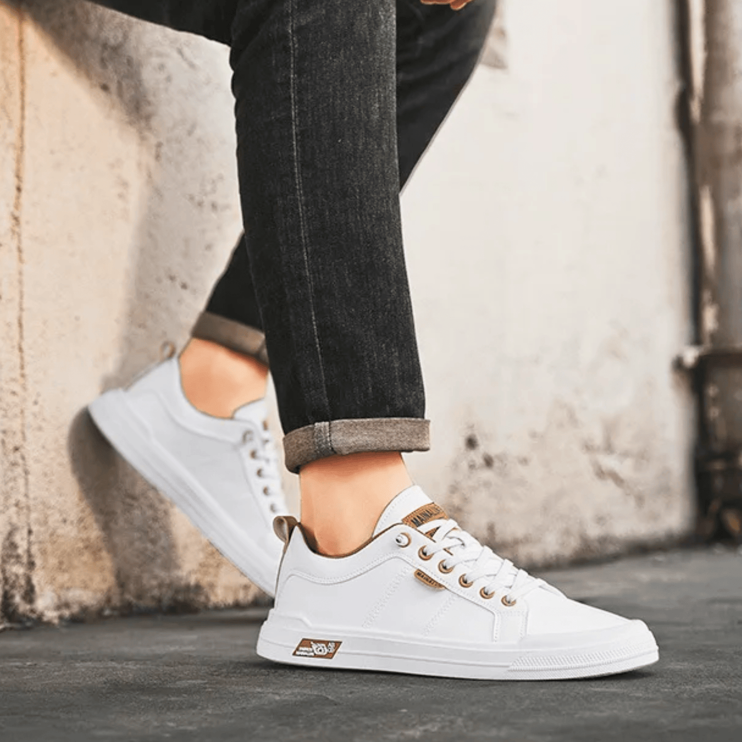FILIPPO – Sneaker Uomo in Pelle Bianca con Dettagli Camel